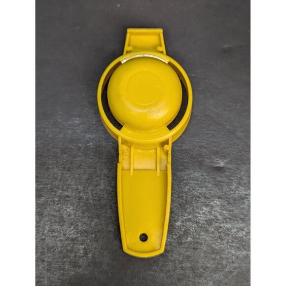 Vintage Tupperware Lot of 4 Small Kitchen Gadgets Read Description - Picture 7 of 9